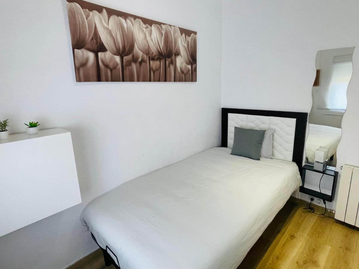 Beach Apartment Barca 6 Sant Adria de Besos Εξωτερικό φωτογραφία